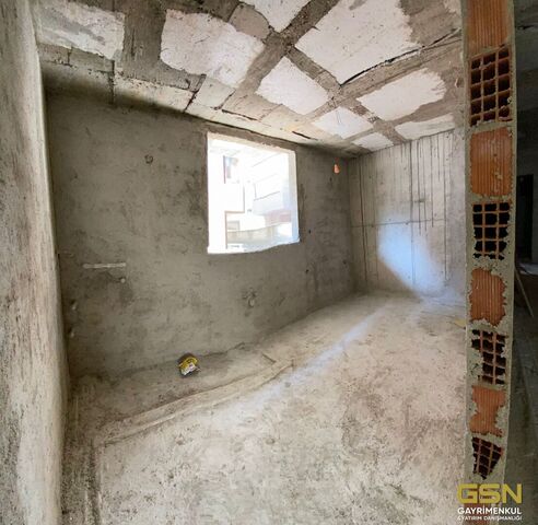 37-ÇAYIROVA YENİMAHALLE’DE MERKEZİ KONUMDA
